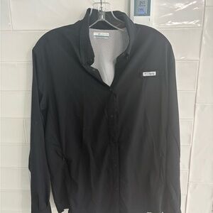 Columbia dry fit button down Size XL Women’s